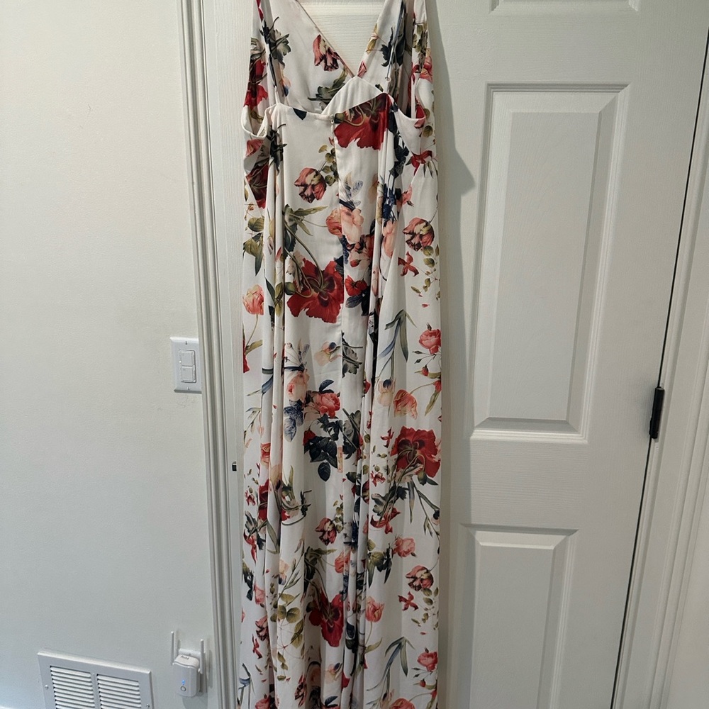 Maxi white floral dress